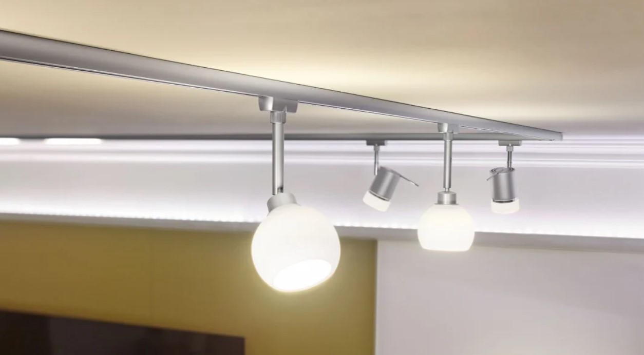 LED žárovka GU10 7W 40° 3000K